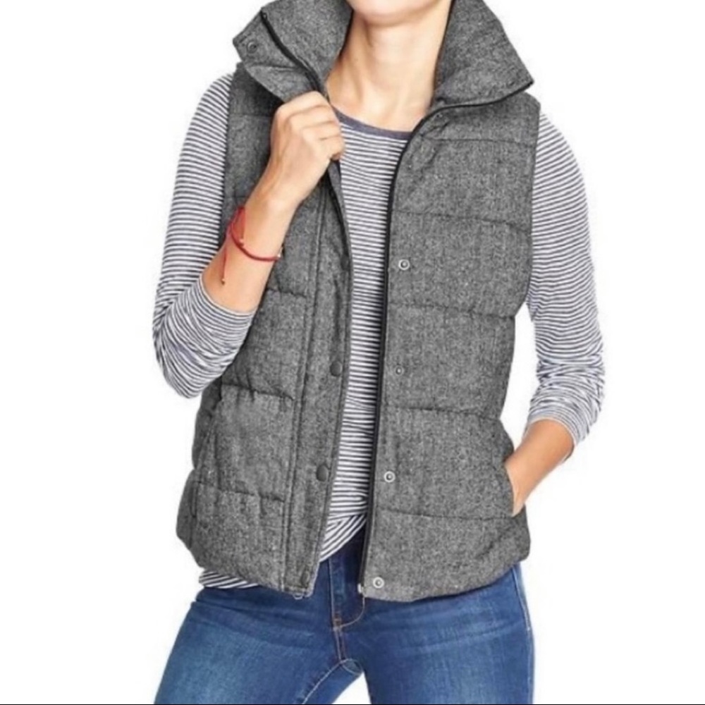 Old Navy | Black & Grey Tweed Puffer Vest Large